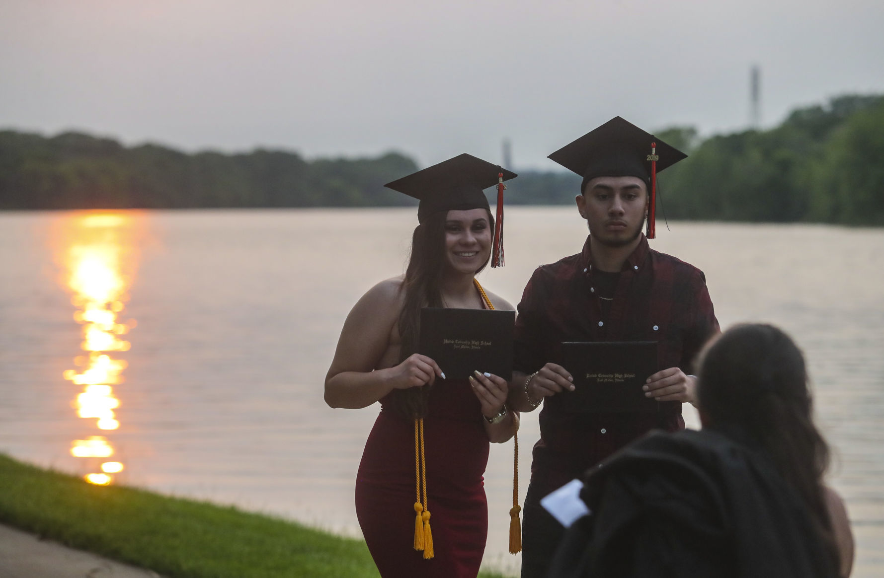 060219-mda-nws-uthsgrad-016